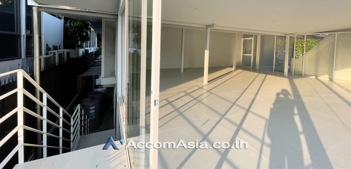  House For Rent in Sukhumvit, Bangkok  near BTS Thong Lo (AA29554)