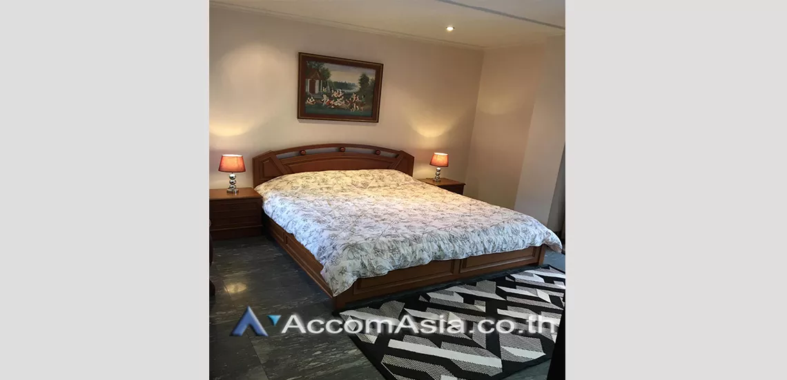  2 Bedrooms  Condominium For Rent in Sukhumvit, Bangkok  near BTS Asok - MRT Sukhumvit (AA29562)