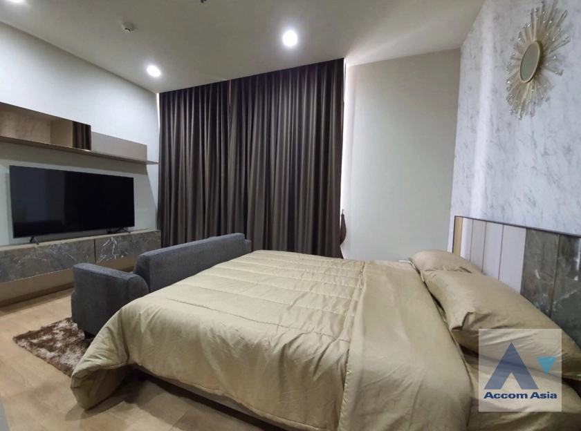  1 Bedroom  Condominium For Rent in Sukhumvit, Bangkok  near BTS Phrom Phong (AA29567)