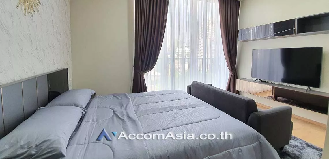  1 Bedroom  Condominium For Rent in Sukhumvit, Bangkok  near BTS Phrom Phong (AA29570)