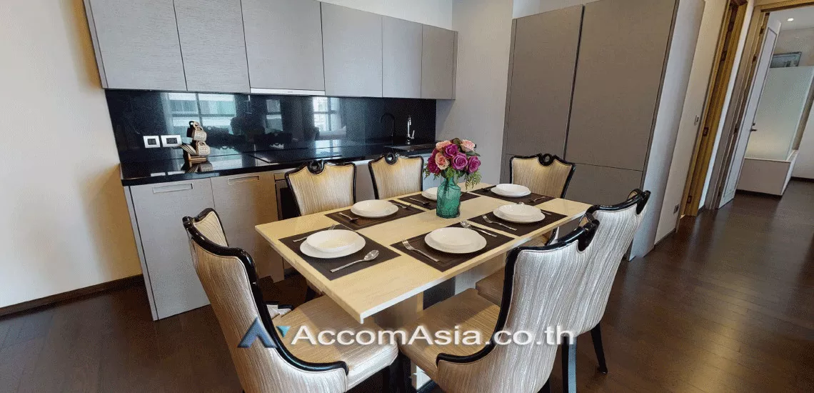  2 Bedrooms  Condominium For Rent in Sukhumvit, Bangkok  near BTS Phrom Phong (AA29612)