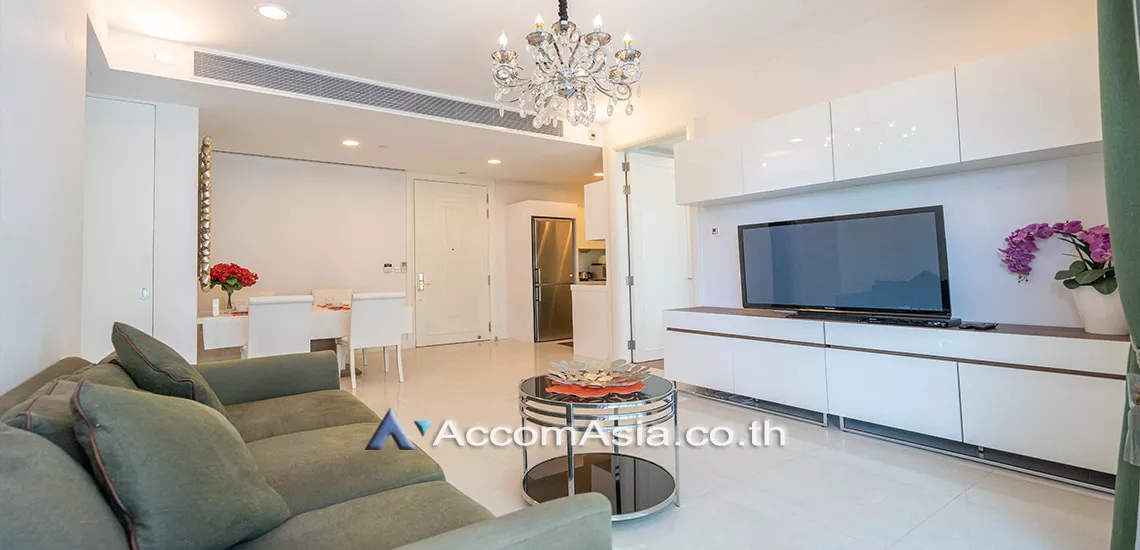  2 Bedrooms  Condominium For Rent in Ploenchit, Bangkok  near BTS Chitlom (AA29652)