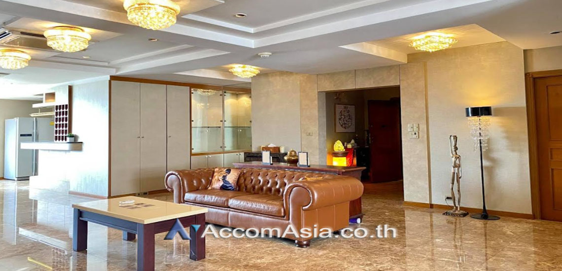 Pet friendly |  3 Bedrooms  Condominium For Rent in Sukhumvit, Bangkok  near BTS Phrom Phong (AA29653)