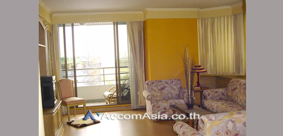  1 Bedroom  Condominium For Sale in Sukhumvit, Bangkok  near BTS Asok - MRT Sukhumvit (AA29684)