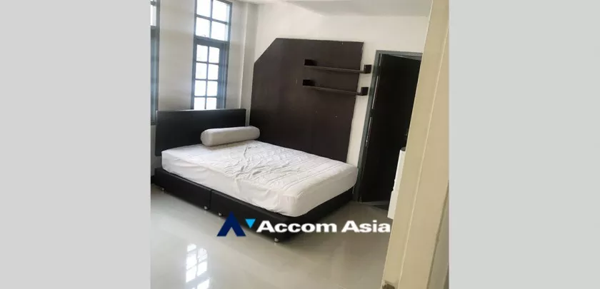  1  Townhouse For Sale in Sukhumvit ,Bangkok BTS Phrom Phong AA29755