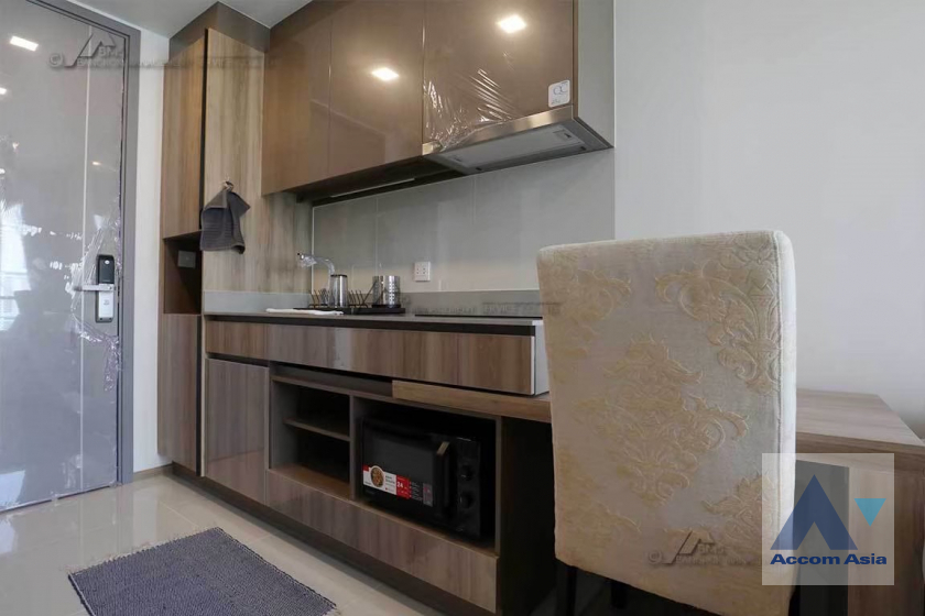 5  1 br Condominium for rent and sale in Sukhumvit ,Bangkok BTS Ekkamai at Taka Haus Ekkamai 12 AA29767