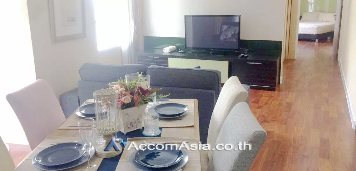  2 Bedrooms  Condominium For Rent in Ploenchit, Bangkok  near BTS Chitlom (AA29771)