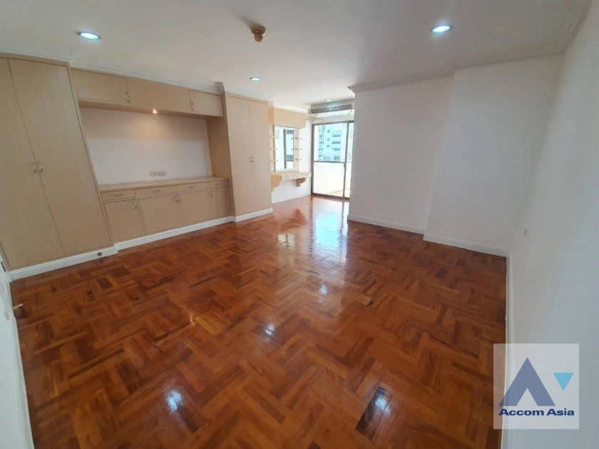 8  4 br Apartment For Rent in Sukhumvit ,Bangkok BTS Thong Lo at Homely atmosphere AA29783