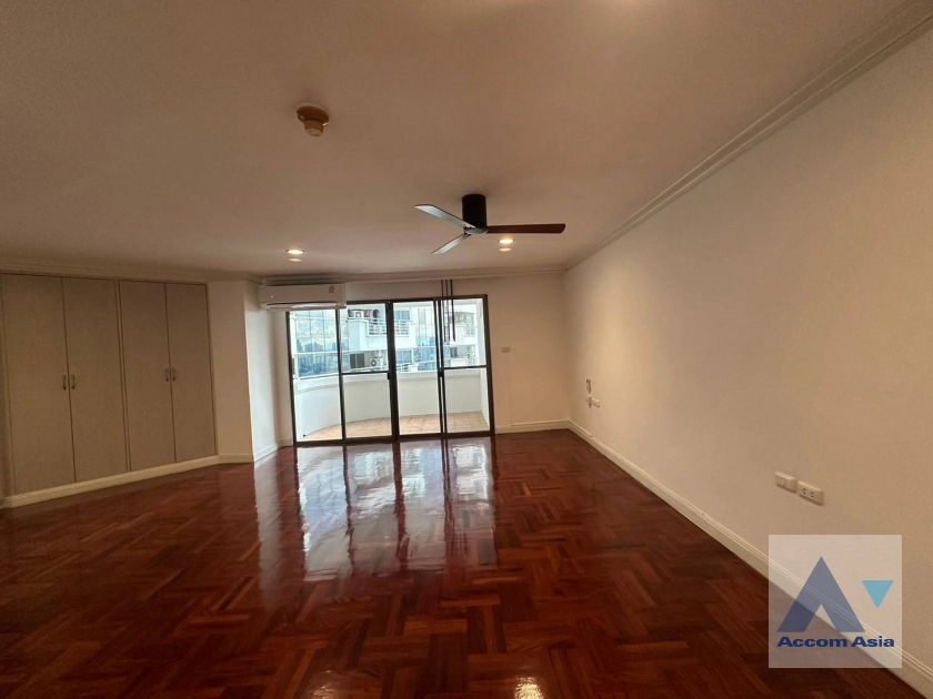 10  4 br Apartment For Rent in Sukhumvit ,Bangkok BTS Thong Lo at Homely atmosphere AA29783