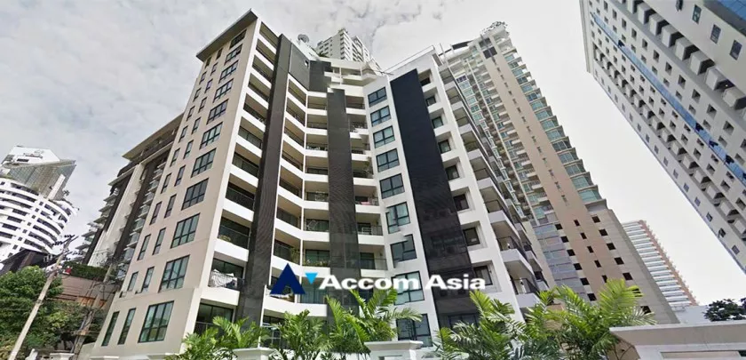  1 Bedroom  Condominium For Sale in Sukhumvit, Bangkok  near BTS Thong Lo (AA29808)