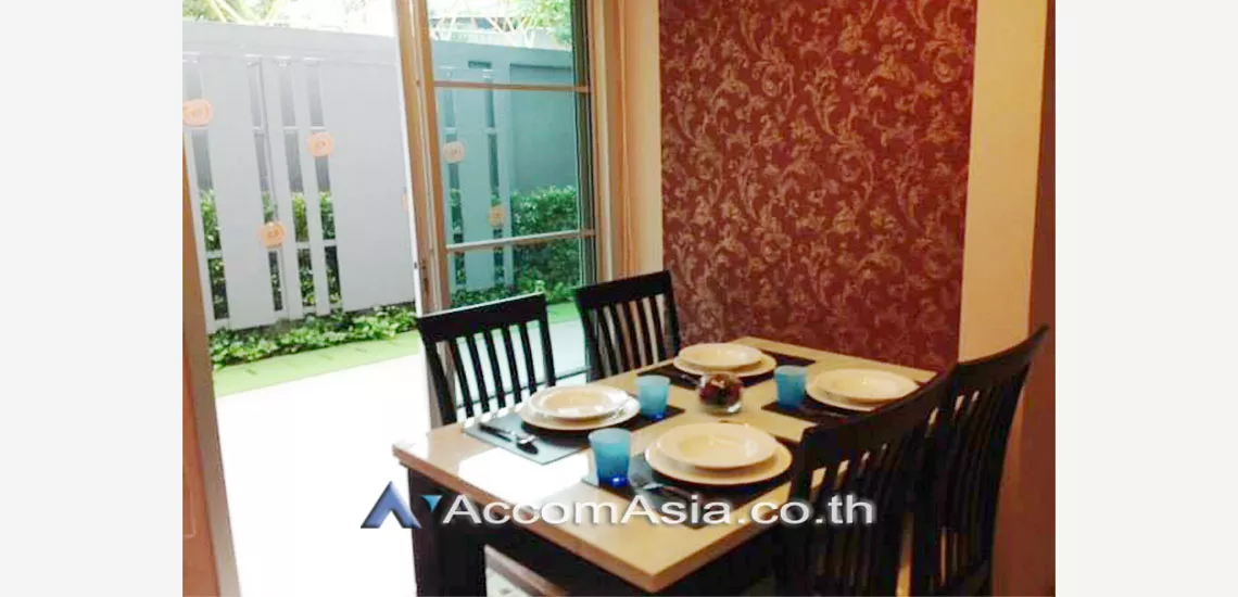 Ground Floor |  2 Bedrooms  Condominium For Sale in Sukhumvit, Bangkok  near BTS Phrom Phong (AA29826)