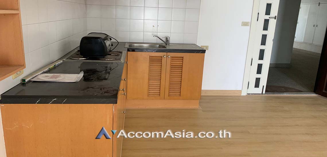  2 Bedrooms  Condominium For Rent & Sale in Sukhumvit, Bangkok  near BTS Phrom Phong (AA29854)