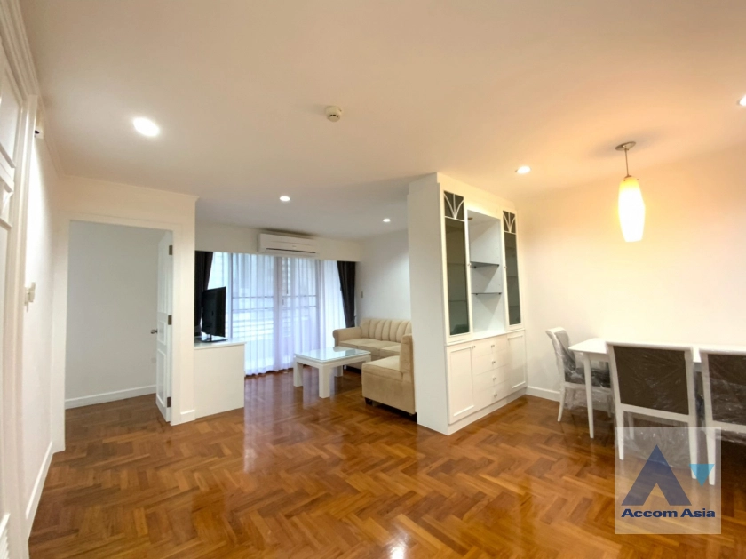  2 Bedrooms  Condominium For Rent in Sukhumvit, Bangkok  near BTS Phrom Phong (AA29856)