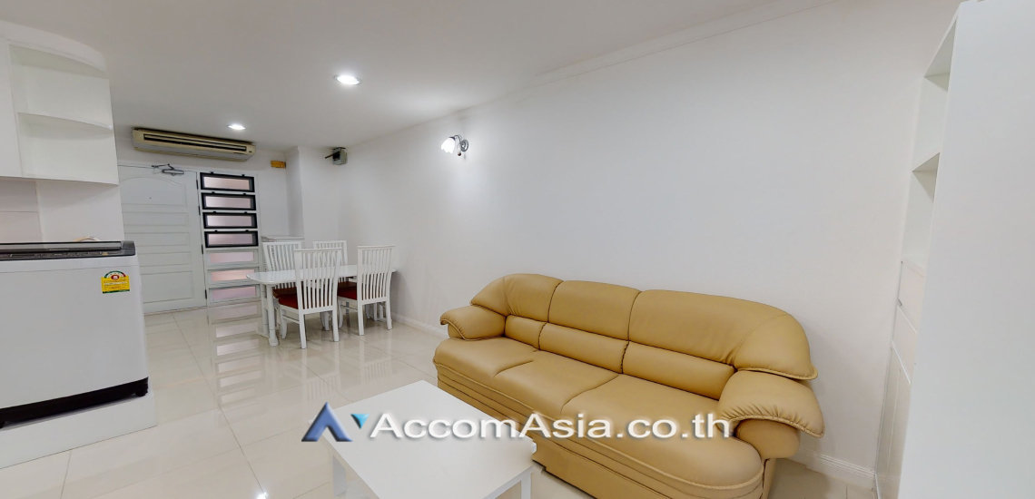  1 Bedroom  Condominium For Rent & Sale in Sukhumvit, Bangkok  near BTS Phrom Phong (AA29860)