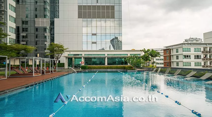  2 Bedrooms  Condominium For Rent in Sukhumvit, Bangkok  near BTS Thong Lo (AA29864)