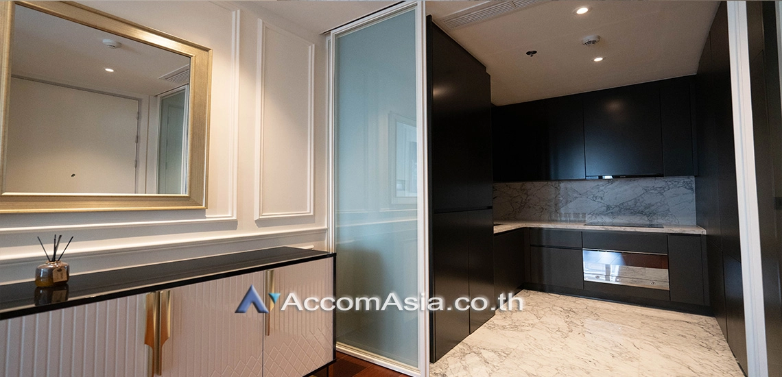  2 Bedrooms  Condominium For Rent & Sale in Sukhumvit, Bangkok  near BTS Thong Lo (AA29872)