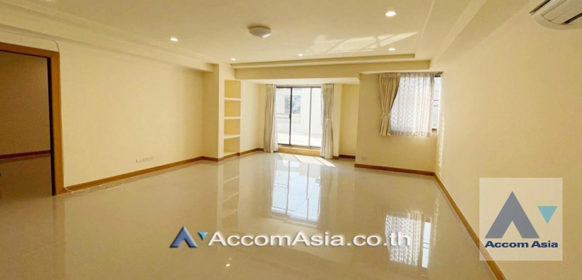 Huge Terrace |  4 Bedrooms  Condominium For Rent in Sukhumvit, Bangkok  near BTS Phrom Phong (AA29874)