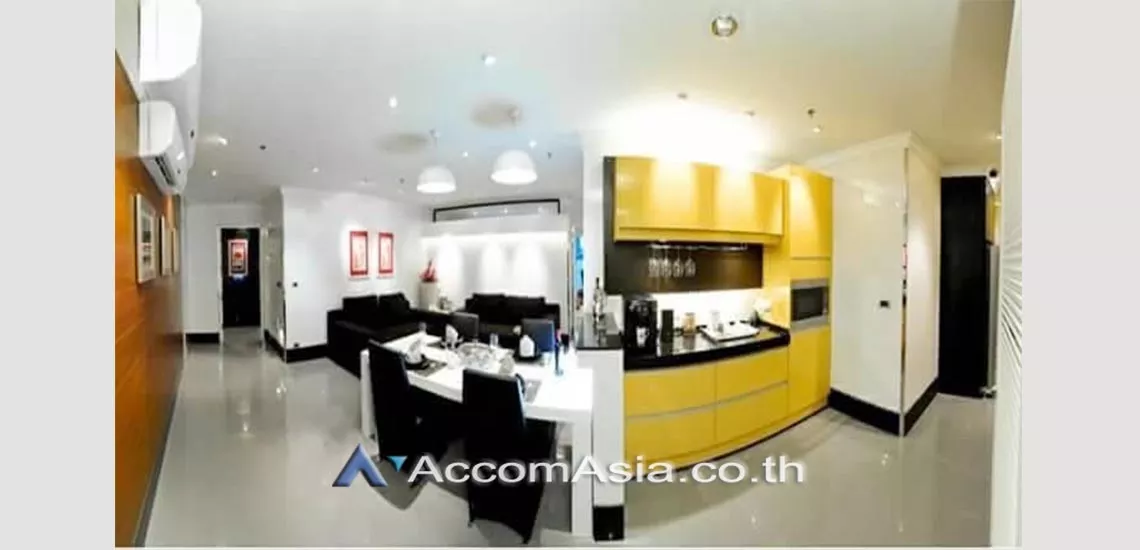  3 Bedrooms  Condominium For Rent in Sukhumvit, Bangkok  near BTS Asok - MRT Sukhumvit (AA29912)