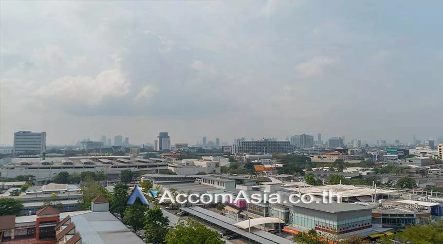 Pet friendly |  3 Bedrooms  Condominium For Rent in Sukhumvit, Bangkok  near BTS Phrom Phong (24443)