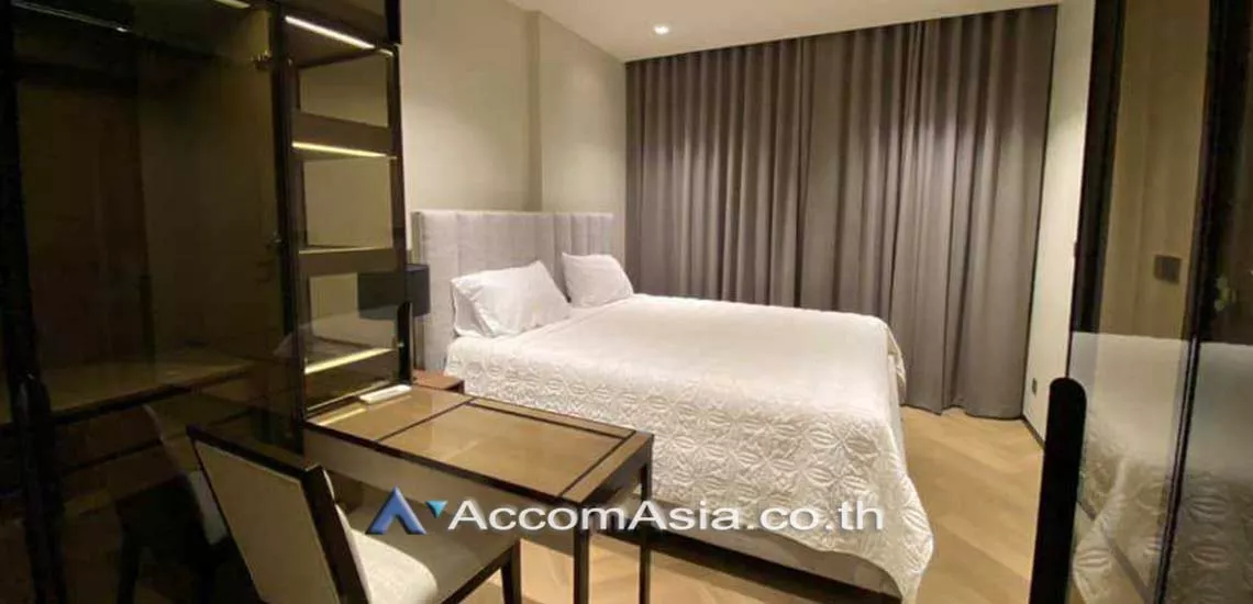  1 Bedroom  Condominium For Rent in Sukhumvit, Bangkok  near BTS Ekkamai (AA29934)