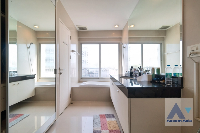 10  2 br Condominium for rent and sale in Sukhumvit ,Bangkok BTS Thong Lo at Noble Ora AA29939