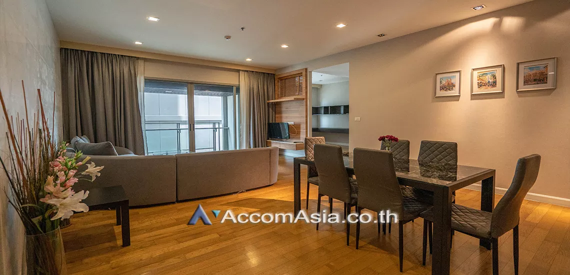 Pet friendly |  2 Bedrooms  Condominium For Rent in Sukhumvit, Bangkok  near BTS Phrom Phong (AA29941)