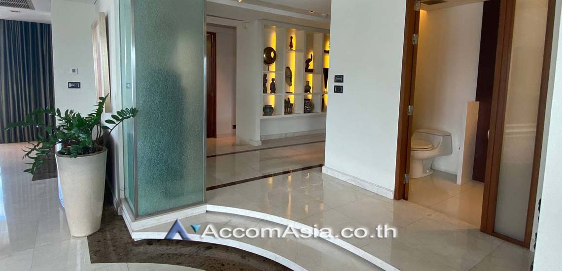 29  4 br Condominium For Sale in Sukhumvit ,Bangkok BTS Asok - MRT Sukhumvit at The Lakes AA29946