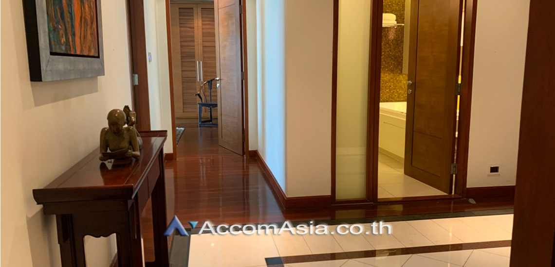 19  4 br Condominium For Sale in Sukhumvit ,Bangkok BTS Asok - MRT Sukhumvit at The Lakes AA29946