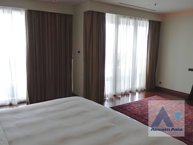 35  4 br Condominium For Sale in Sukhumvit ,Bangkok BTS Asok - MRT Sukhumvit at The Lakes AA29946