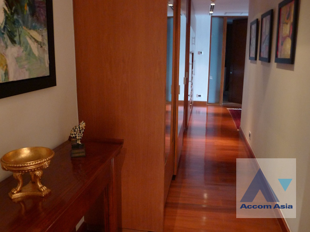 38  4 br Condominium For Sale in Sukhumvit ,Bangkok BTS Asok - MRT Sukhumvit at The Lakes AA29946