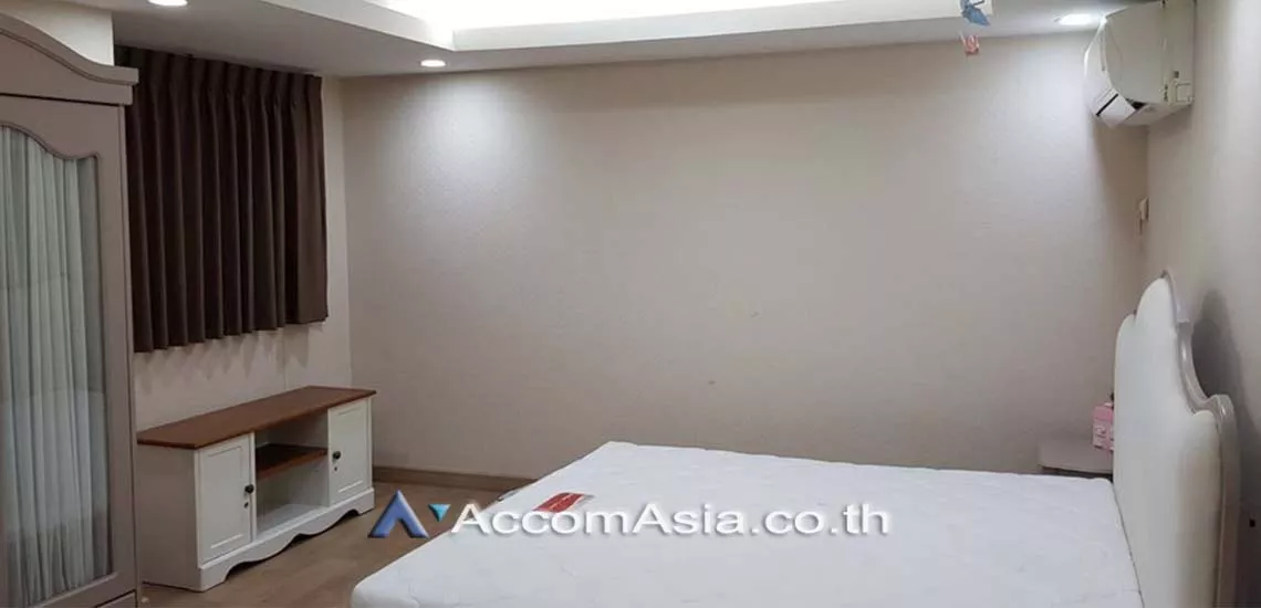 Pet friendly |  The Waterford Condominium  2 Bedroom for Rent BTS Thong Lo in Sukhumvit Bangkok