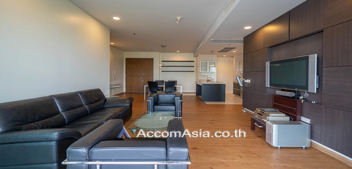 Pet friendly |  2 Bedrooms  Condominium For Rent in Sukhumvit, Bangkok  near BTS Asok - MRT Sukhumvit (AA29978)