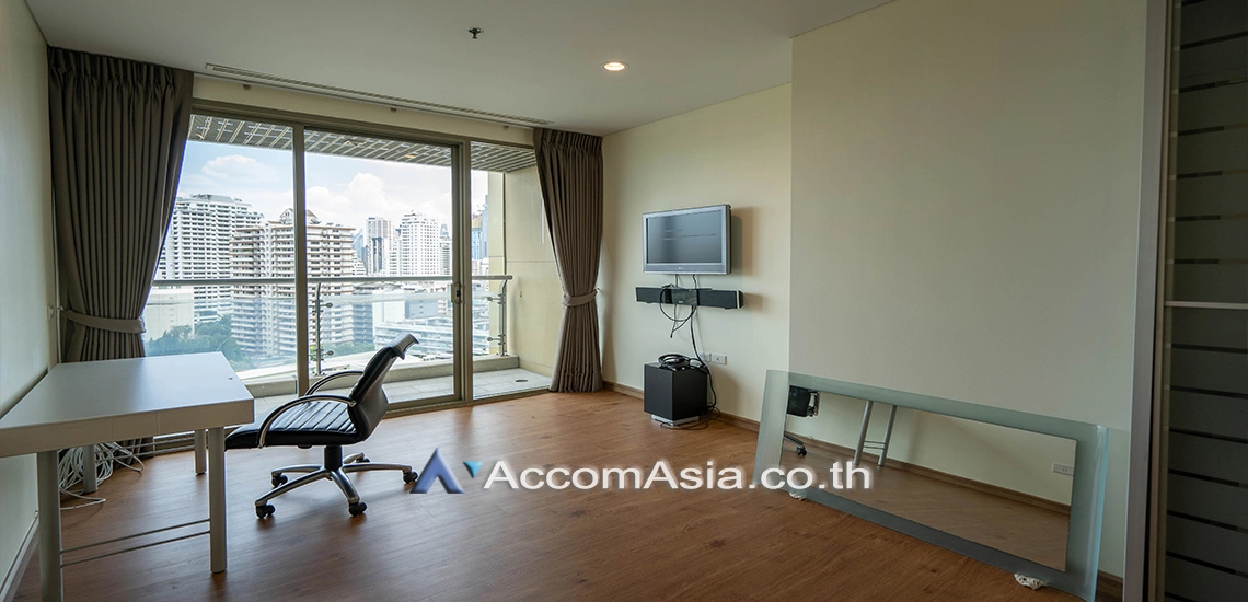 6  2 br Condominium For Rent in Sukhumvit ,Bangkok BTS Asok - MRT Sukhumvit at The Lakes AA29978