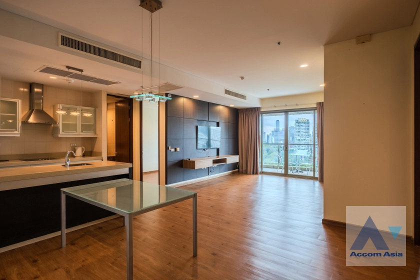 Pet friendly |  2 Bedrooms  Condominium For Rent in Sukhumvit, Bangkok  near BTS Asok - MRT Sukhumvit (AA29978)