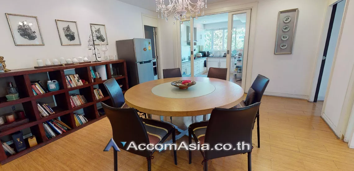 Big Balcony |  2 Bedrooms  Condominium For Rent in Sukhumvit, Bangkok  near BTS Phrom Phong (AA29991)