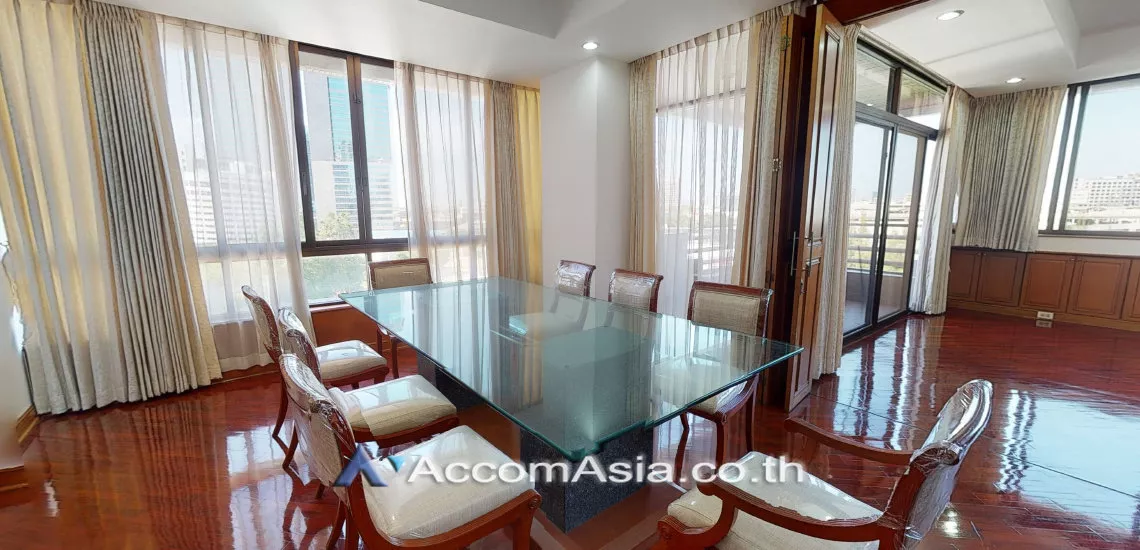 Pet friendly |  3 Bedrooms  Condominium For Rent in Sukhumvit, Bangkok  near BTS Phrom Phong (AA29998)