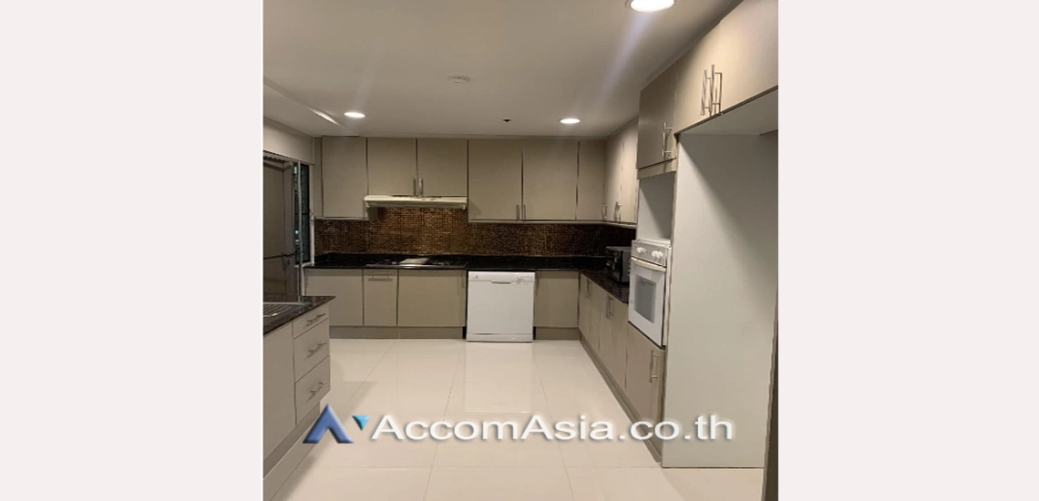 6  3 br Apartment For Rent in Sukhumvit ,Bangkok BTS Asok - MRT Sukhumvit at Comfortable for Living AA30027