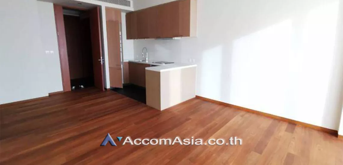  2 Bedrooms  Condominium For Rent in Sathorn, Bangkok  near BTS Chong Nonsi - MRT Lumphini (AA30029)