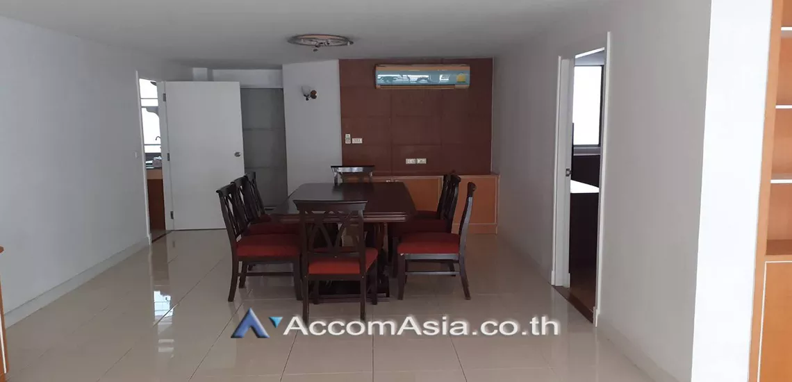  3 Bedrooms  Condominium For Rent in Sukhumvit, Bangkok  near BTS Phrom Phong (AA30067)