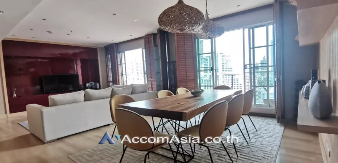  2 Bedrooms  Condominium For Rent in Sukhumvit, Bangkok  near BTS Asok - MRT Sukhumvit (AA30069)