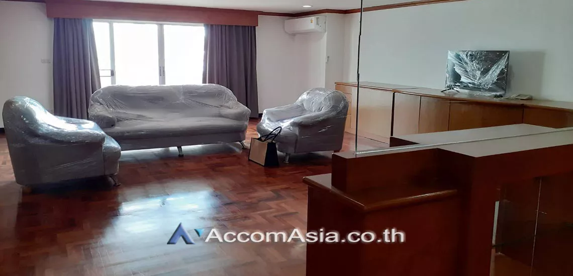  3 Bedrooms  Condominium For Rent in Sukhumvit, Bangkok  near BTS Phrom Phong (AA30104)