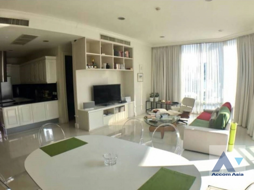  3 Bedrooms  Condominium For Rent in Sukhumvit, Bangkok  near BTS Phrom Phong (AA30109)