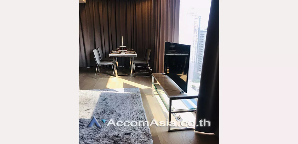  2 Bedrooms  Condominium For Rent in Sukhumvit, Bangkok  near BTS Asok - MRT Sukhumvit (AA30115)