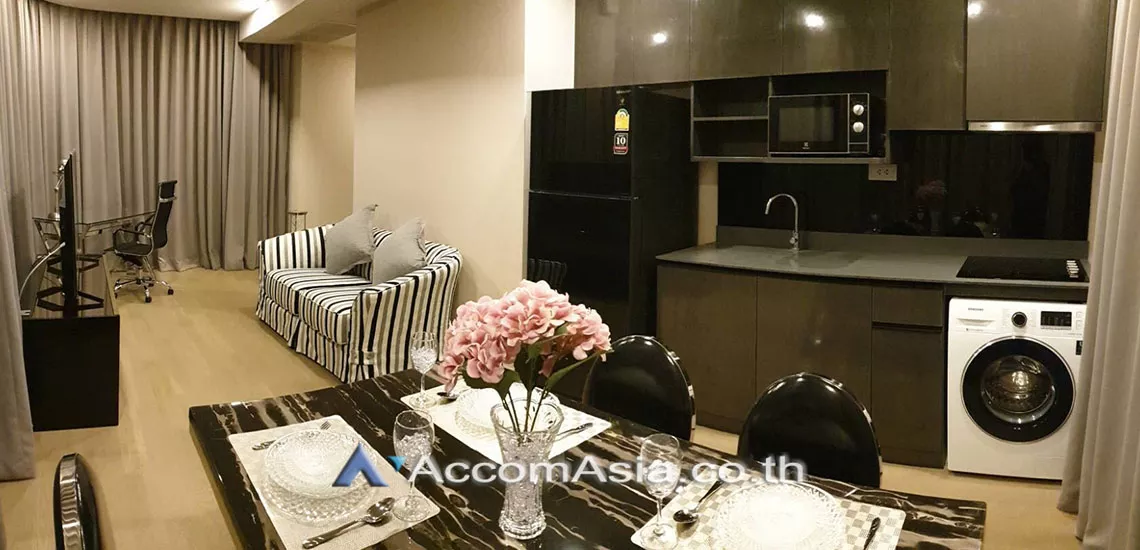  2 Bedrooms  Condominium For Rent in Sukhumvit, Bangkok  near BTS Asok - MRT Sukhumvit (AA30116)