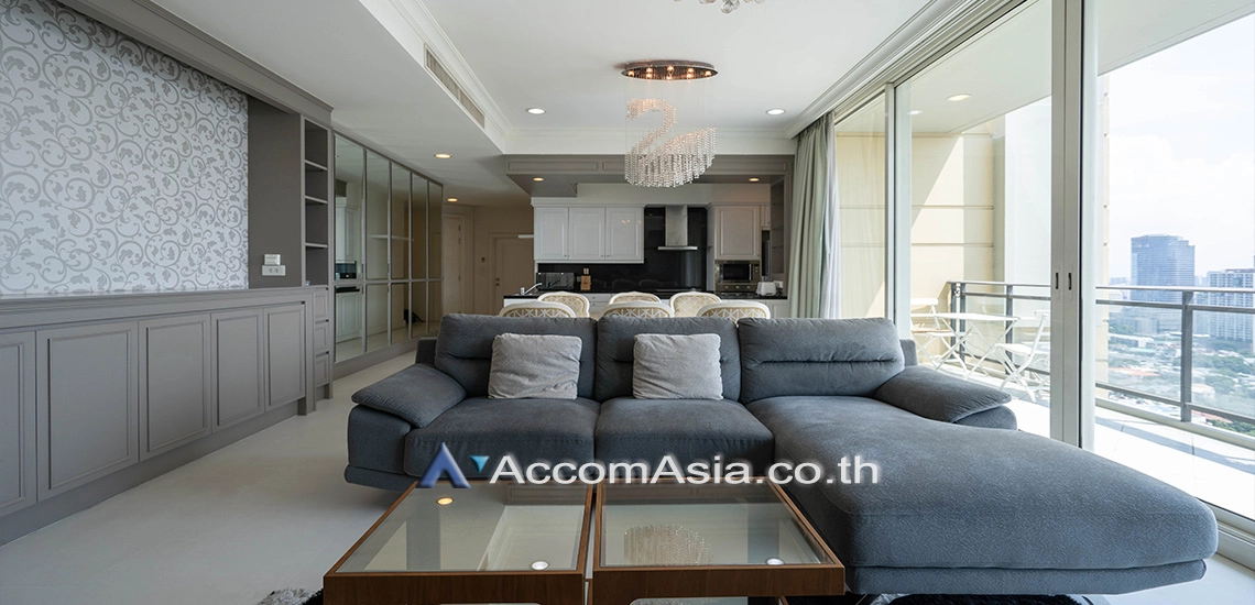  2 Bedrooms  Condominium For Rent in Sukhumvit, Bangkok  near BTS Phrom Phong (AA30118)