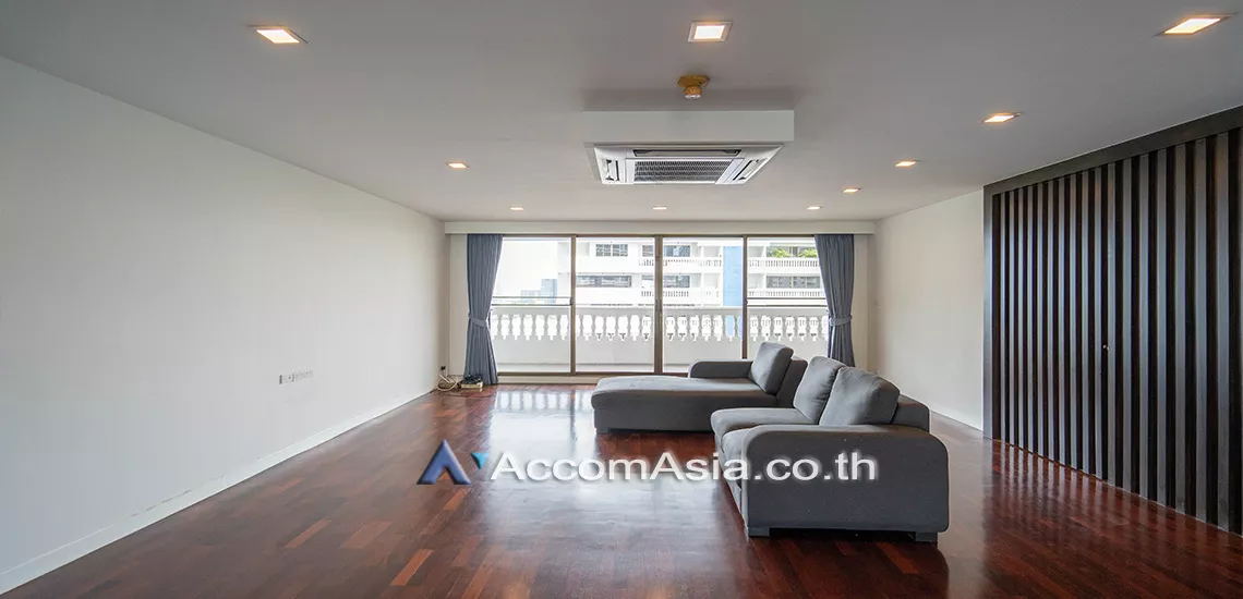 Pet friendly |  4 Bedrooms  Apartment For Rent in Sukhumvit, Bangkok  near BTS Asok - MRT Sukhumvit (AA30123)