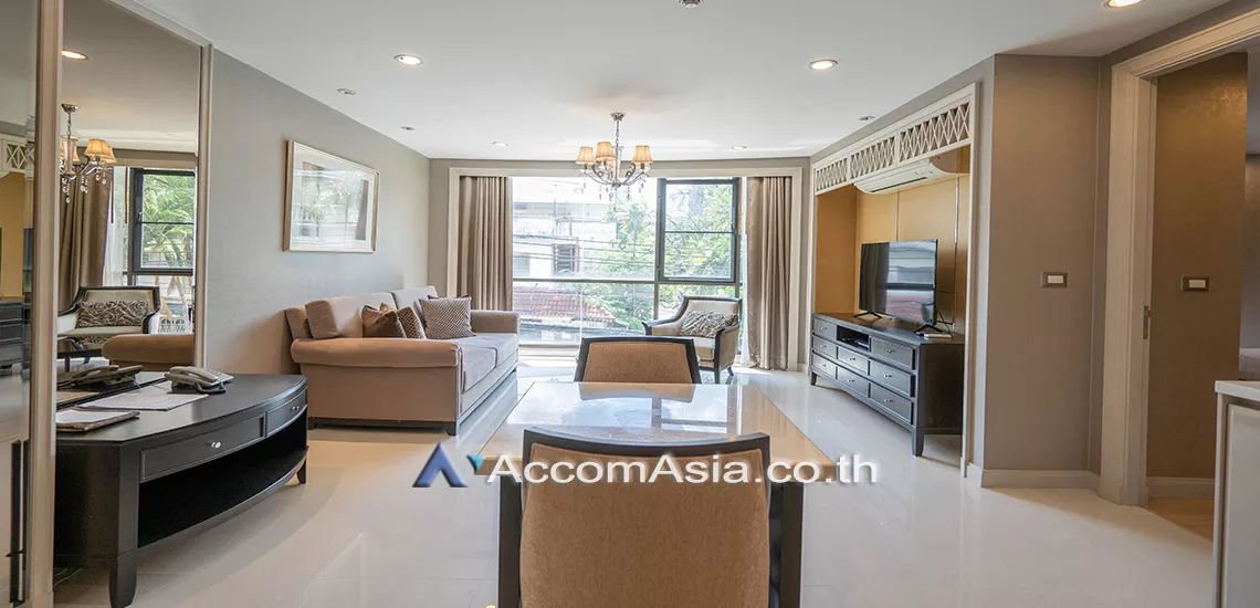  1 Bedroom  Apartment For Rent in Sukhumvit, Bangkok  near BTS Phrom Phong (AA30128)