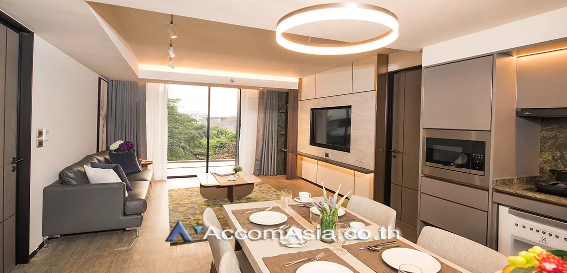  2 Bedrooms  Apartment For Rent in Sukhumvit, Bangkok  near BTS Asok (AA30161)