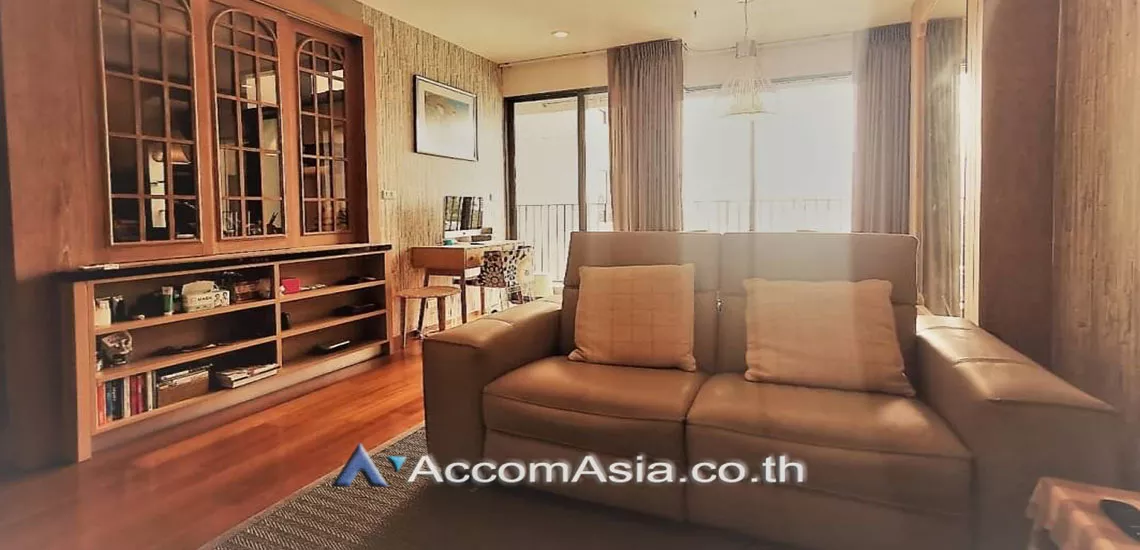  1 Bedroom  Condominium For Rent in Sathorn, Bangkok  near BTS Chong Nonsi - BRT Thanon Chan (AA30170)