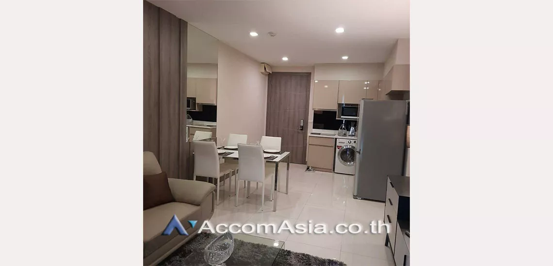 6  2 br Condominium For Rent in Sukhumvit ,Bangkok MRT Queen Sirikit National Convention Center at Trapezo Sukhumvit 16 AA30175